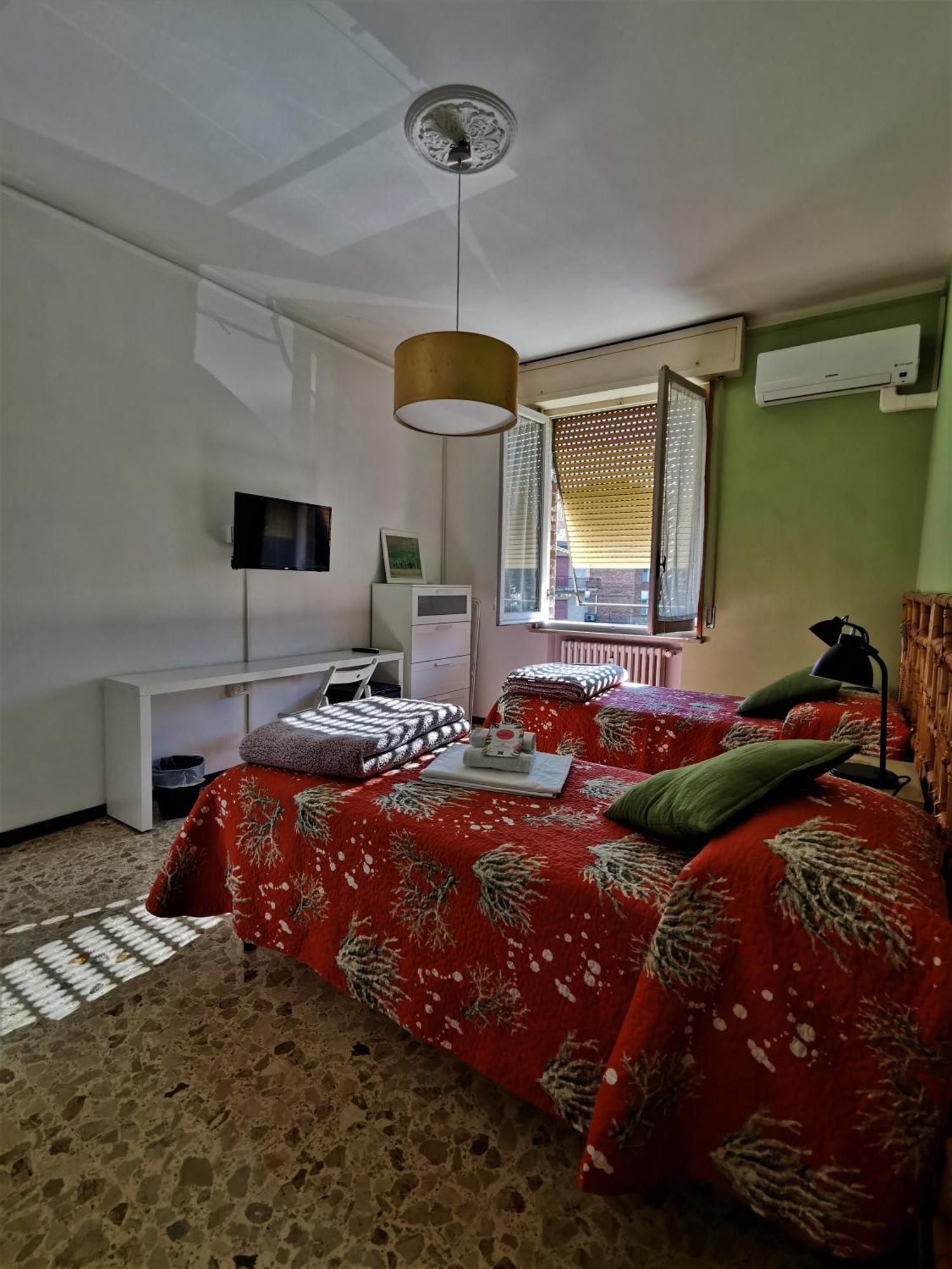B&B Ospedale Maggiore Parma Affittacamere Εξωτερικό φωτογραφία